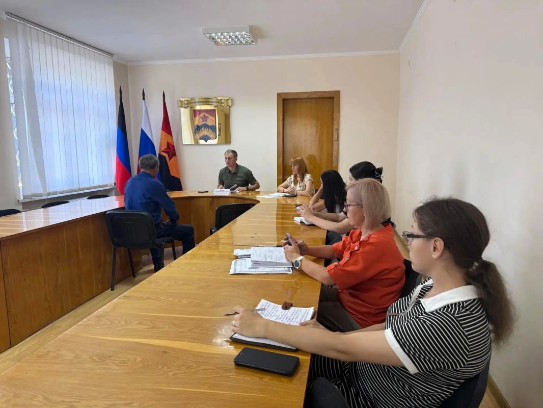 Глава Шахтерского округа ответил на вопросы жителей Глава Шахтерского округа ответил на вопросы жителей