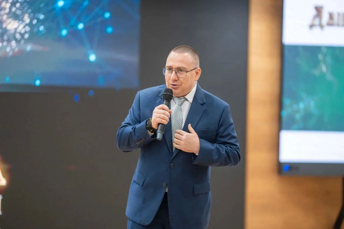 Андрей Крамар и Ольга Арутинова побывали на предпремьерном показе новой анимационной картины донецкой кинокомпании «Победа» Андрей Крамар и Ольга Арутинова побывали на предпремьерном показе новой анимационной картины донецкой кинокомпании «Победа»