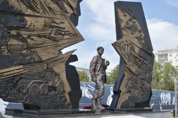 Стальная роза Донбасса: 3 августа исполняется 4 года с момента гибели Ольги Качуры
