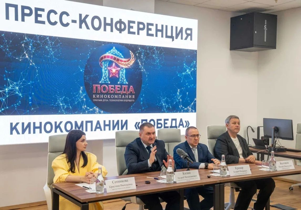 Андрей Крамар и Ольга Арутинова побывали на предпремьерном показе новой анимационной картины донецкой кинокомпании «Победа»