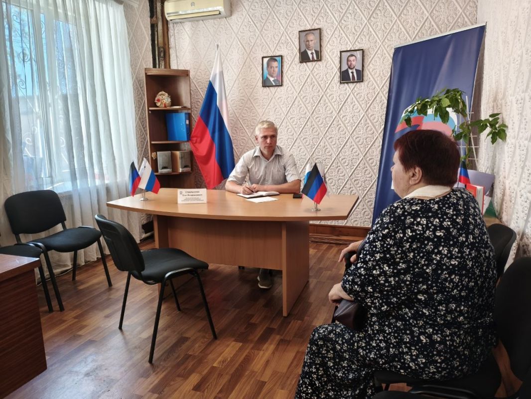 Сегодня, 03 августа, провёл приём граждан города Моспино Сегодня, 03 августа, провёл приём граждан города Моспино