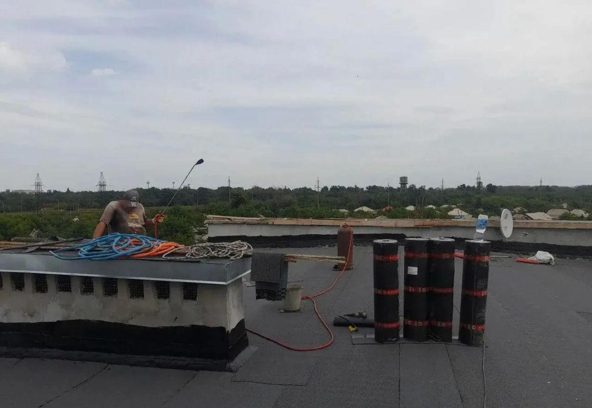 Хабаровский край выполнили ремонт МКД на улице Узловой в Дебальцево Хабаровский край выполнили ремонт МКД на улице Узловой в Дебальцево