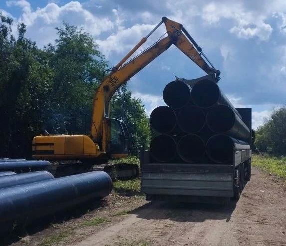 Стабильное водоснабжение для 22 тысяч жителей: в Горловке меняют магистральный водовод Стабильное водоснабжение для 22 тысяч жителей: в Горловке меняют магистральный водовод
