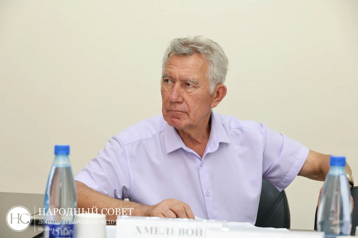 В Народном Совете обсудили изменения в сфере труда и социальной политики В Народном Совете обсудили изменения в сфере труда и социальной политики