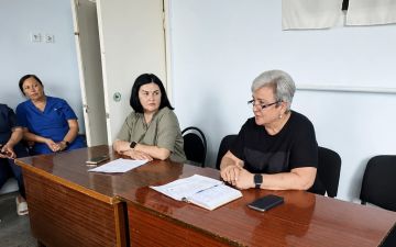 Прямой диалог в Старобешевском округе: Немилостивая Вера Максимовна встретилась с медиками ЦРБ