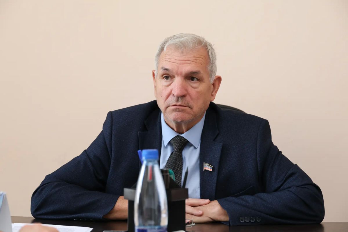 Виктор Ищенко прокомментировал предлагаемые изменения в сфере табачных изделий и никотинсодержащей продукции