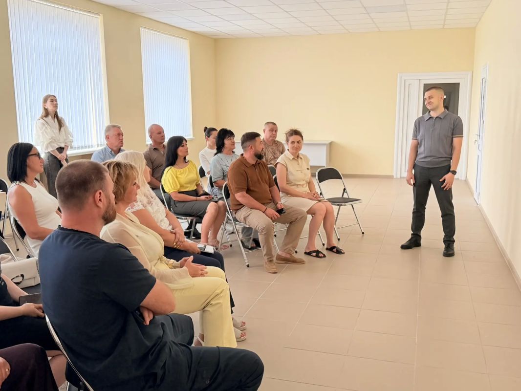 Дмитрий Блинов: Старобешевский округ берет курс на 2030 год: представлена новая стратегия развития Дмитрий Блинов: Старобешевский округ берет курс на 2030 год: представлена новая стратегия развития