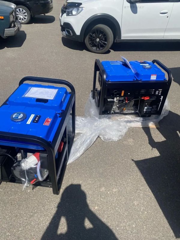 Бурятия передала Старобешевскому округу генераторы для бесперебойной работы важной инфраструктуры Бурятия передала Старобешевскому округу генераторы для бесперебойной работы важной инфраструктуры