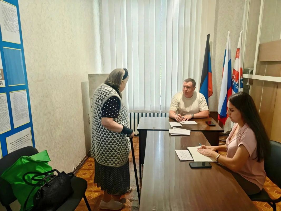 Глава Снежного ответил на вопросы жителей Глава Снежного ответил на вопросы жителей