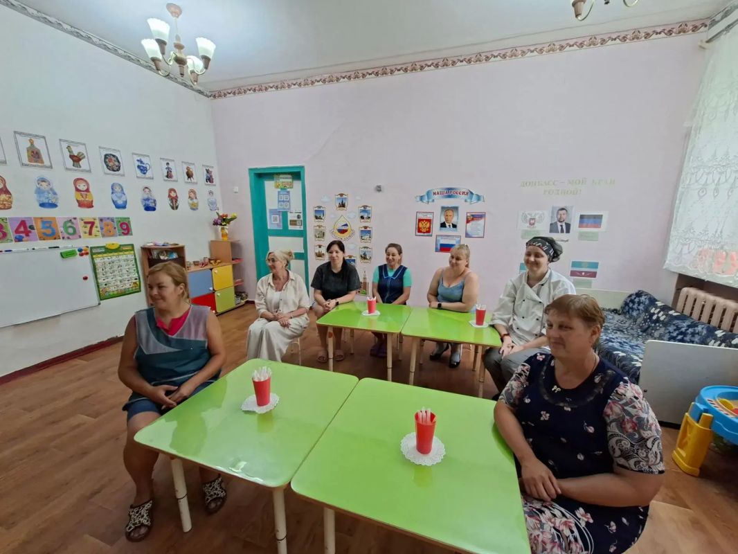 Рабочая встреча в ГКДОУ «Аист» Рабочая встреча в ГКДОУ «Аист»