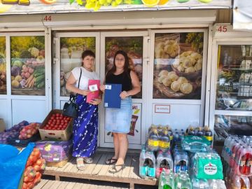 Сегодня, 06 августа, в г. Моспино прошел плановый рейд Народного контроля с целью мониторинга цен и соблюдения правил торговли
