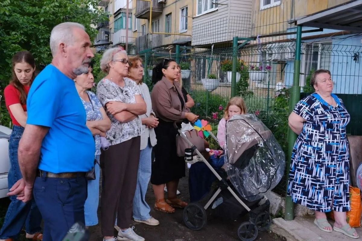 Более 140 тысяч жителей приняли участие в первых двух волнах общественного обсуждения народной программы Единой России Более 140 тысяч жителей приняли участие в первых двух волнах общественного обсуждения народной программы Единой России