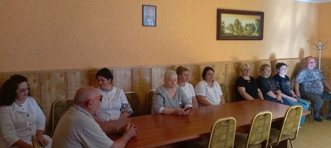 Встреча с коллективом в Ждановке