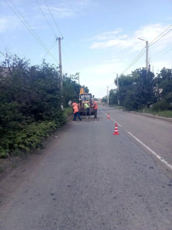 В Шахтерском округе приводят в порядок улично-дорожные сети В Шахтерском округе приводят в порядок улично-дорожные сети