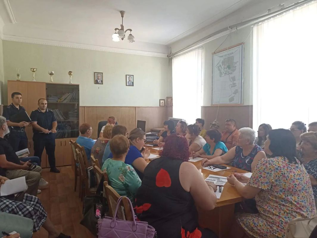 Встреча с активом города: Андрей Чирва обсудил актуальные вопросы с жителями Комсомольского Встреча с активом города: Андрей Чирва обсудил актуальные вопросы с жителями Комсомольского