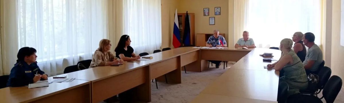 Наталья Бегуненко: В рамках проекта «УПРАВДОМ» в Управе Петровского внутригородского района Администрации г.о. Донецк прошло рабочее совещание по вопросам жилищно-коммунального характера Наталья Бегуненко: В рамках проекта «УПРАВДОМ» в Управе Петровского внутригородского района Администрации г.о. Донецк прошло рабочее совещание по вопросам жилищно-коммунального характера