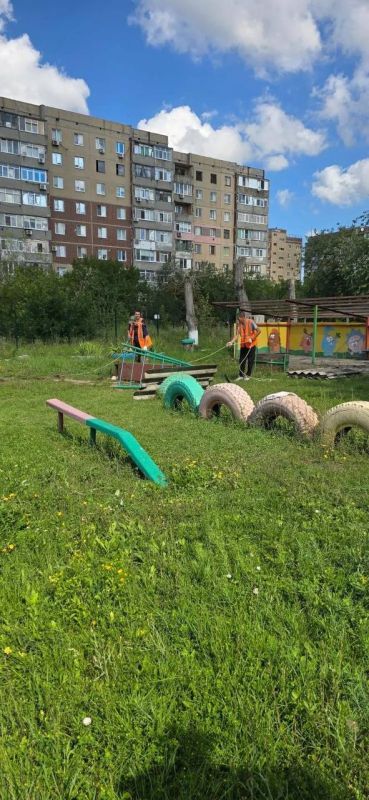 Владимирцы приступили к ремонту детского сада № 20 «Калинка» в Кировском Владимирцы приступили к ремонту детского сада № 20 «Калинка» в Кировском
