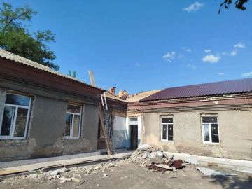 В Куйбышевском районе Донецка полным ходом идет капитальный ремонт амбулатории № 2 Городской больницы №17