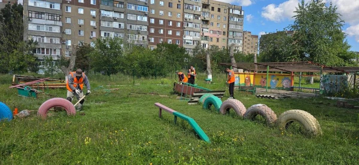 Владимирцы приступили к ремонту детского сада № 20 «Калинка» в Кировском Владимирцы приступили к ремонту детского сада № 20 «Калинка» в Кировском