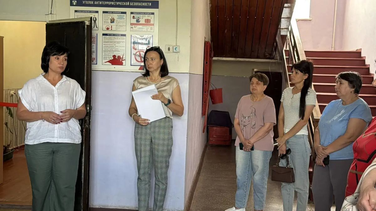 В селе Староигнатьевка дан старт новому социальному проекту — открыт первый на территории Тельмановского округа сельский кабинет финансовой доступности В селе Староигнатьевка дан старт новому социальному проекту — открыт первый на территории Тельмановского округа сельский кабинет финансовой доступности