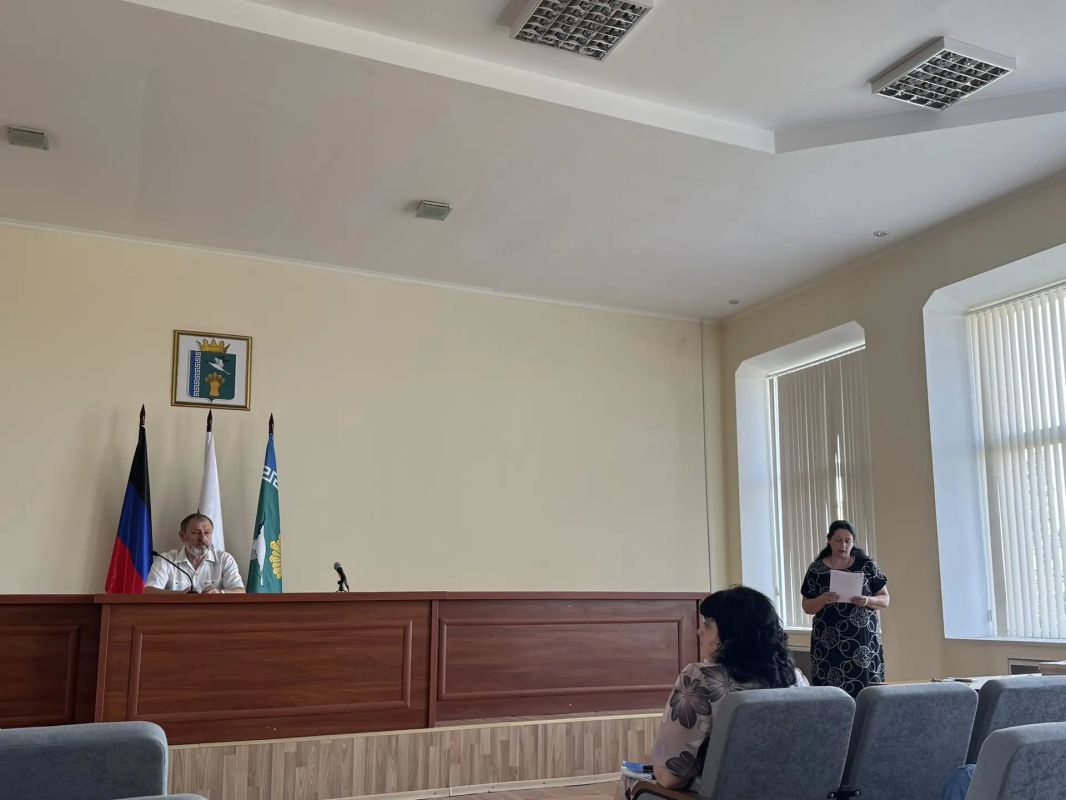 Борис Трима: Провел аппаратное совещание администрации Борис Трима: Провел аппаратное совещание администрации
