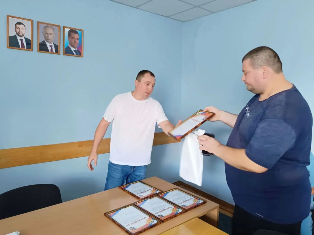 Денис Зубов: В городском округе Иловайск состоялось мероприятие, посвящённое Дню физкультурника — празднику, который объединяет всех, кто активно занимается физической культурой и спортом, пропагандирует здоровый образ жизни... Денис Зубов: В городском округе Иловайск состоялось мероприятие, посвящённое Дню физкультурника — празднику, который объединяет всех, кто активно занимается физической культурой и спортом, пропагандирует здоровый образ жизни...