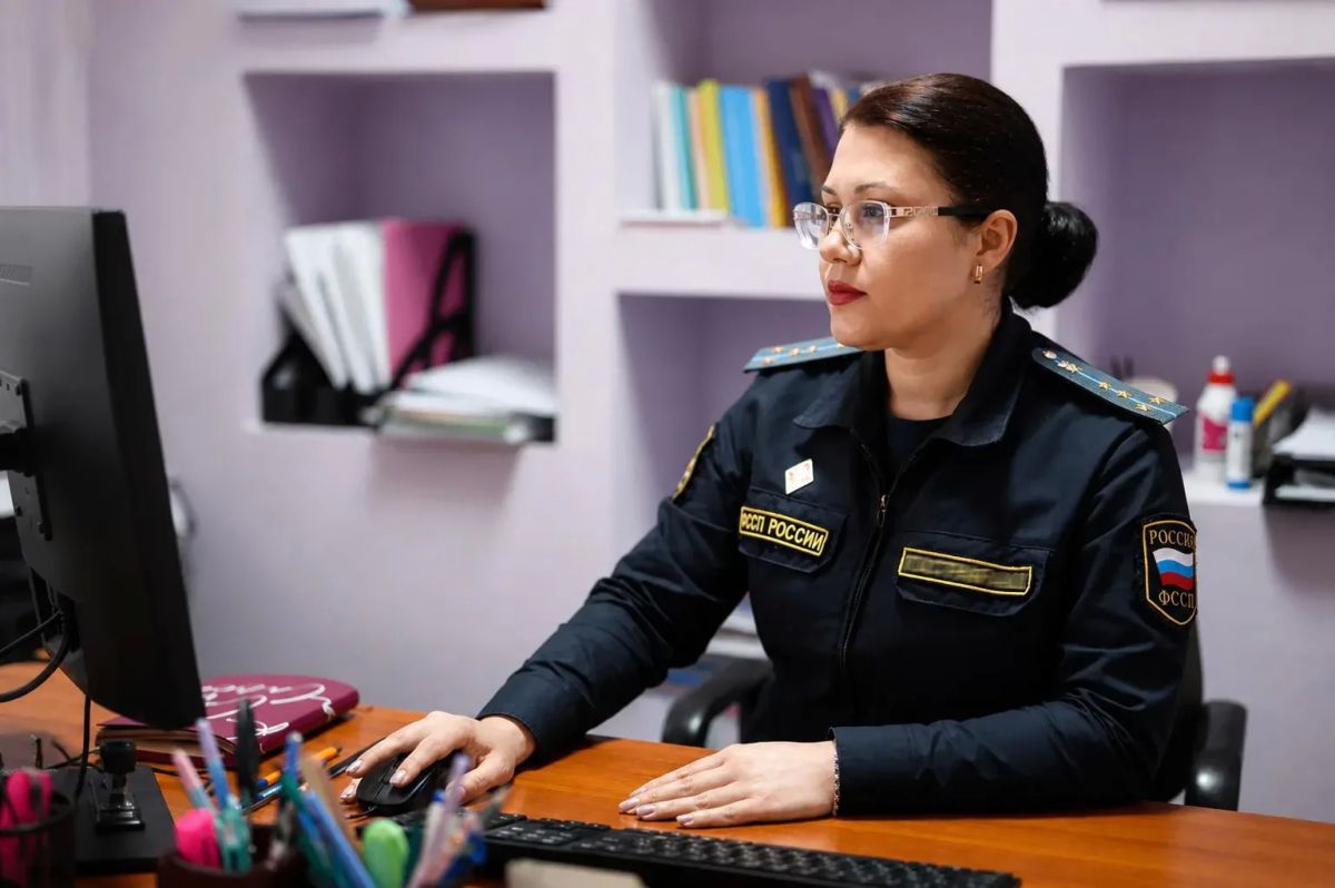 В преддверии Всемирного дня кошек, который отмечается 8 августа, мы хотим рассказать об одном из наших сотрудников, для которого забота о братьях наших меньших стала не просто увлечением, а частью жизни
