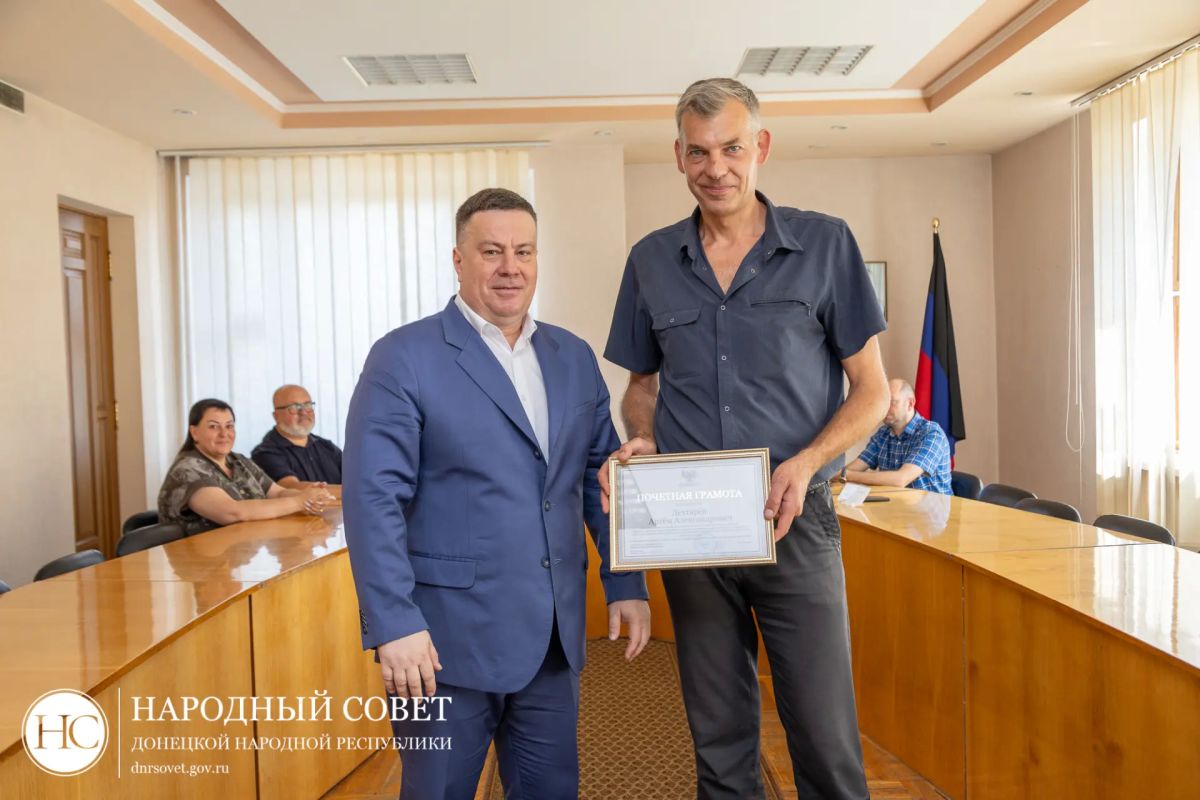 Константин Кузьмин: На передовой общения с нашими людьми Константин Кузьмин: На передовой общения с нашими людьми