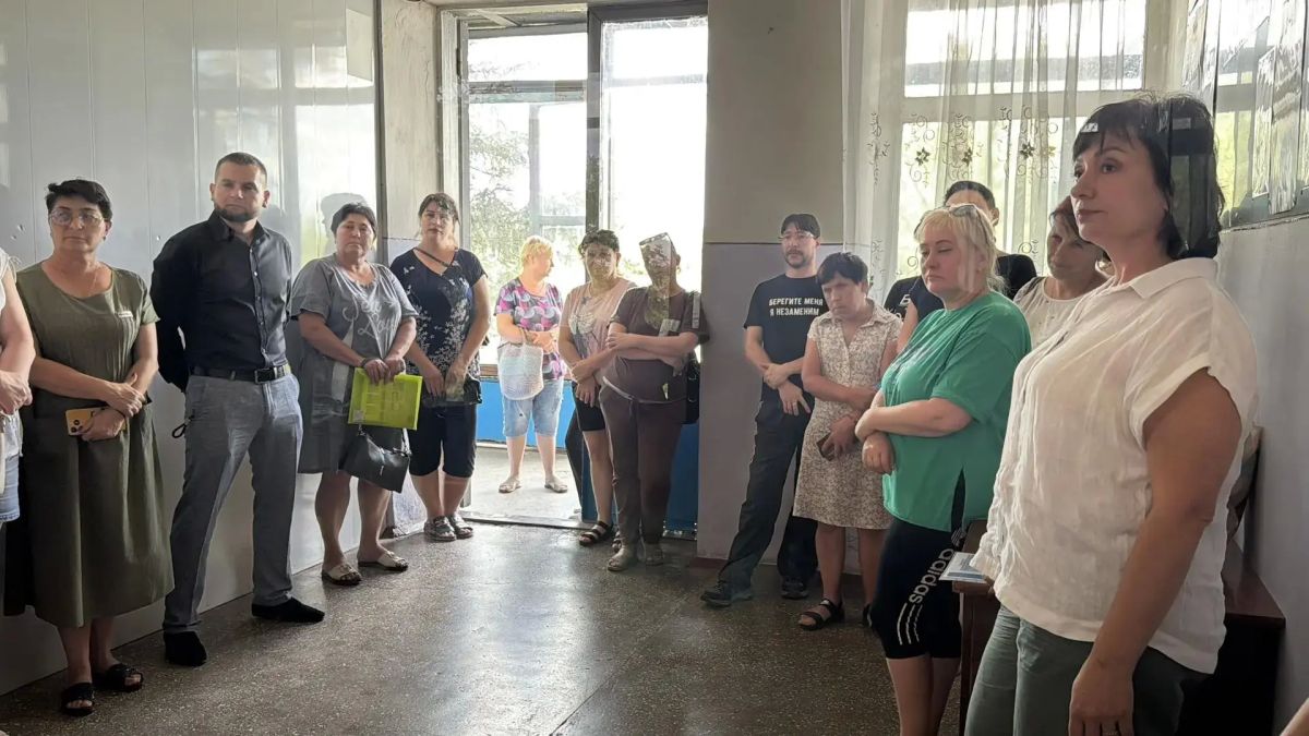 В селе Староигнатьевка дан старт новому социальному проекту — открыт первый на территории Тельмановского округа сельский кабинет финансовой доступности В селе Староигнатьевка дан старт новому социальному проекту — открыт первый на территории Тельмановского округа сельский кабинет финансовой доступности