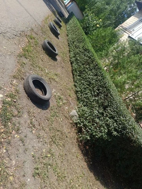 В Шахтерском округе продолжаются работы по благоустройству В Шахтерском округе продолжаются работы по благоустройству