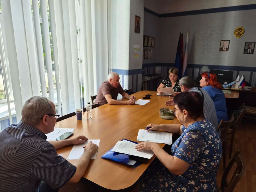 Евгений Поплавский: Провел прием граждан по личным вопросам в городе Зугрэс Евгений Поплавский: Провел прием граждан по личным вопросам в городе Зугрэс