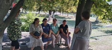 Начальник Василевского территориального отдела Ирина Щурова встретилась с жителями с. Василевка