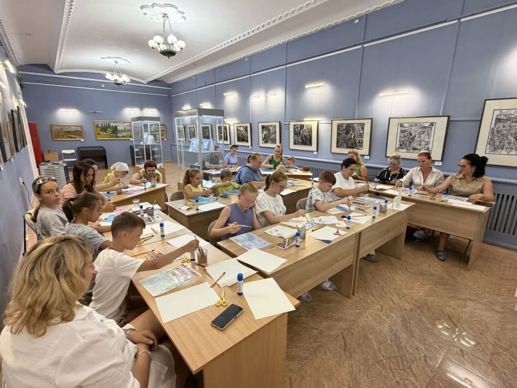 Сказки и краски народов Севера Сказки и краски народов Севера