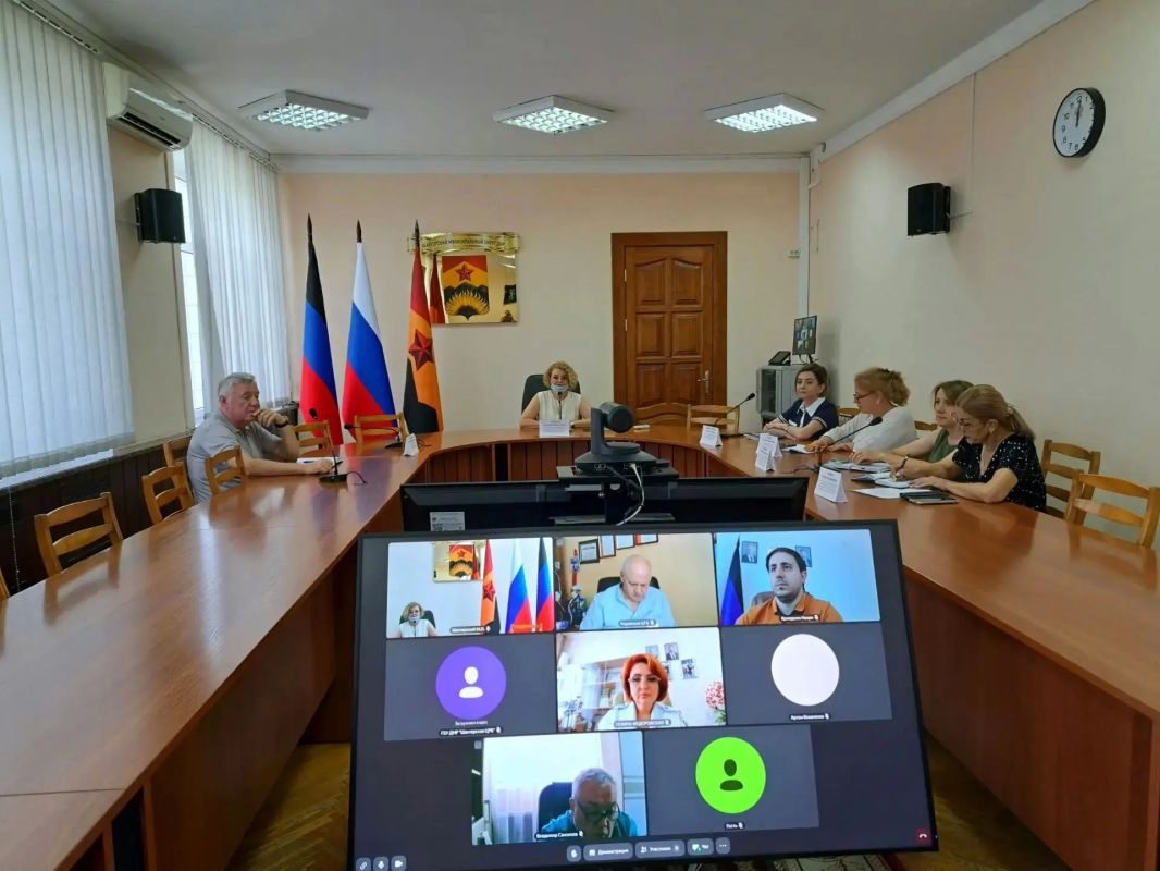 В Шахтерске провели заседание Штаба по вопросам охраны здоровья граждан