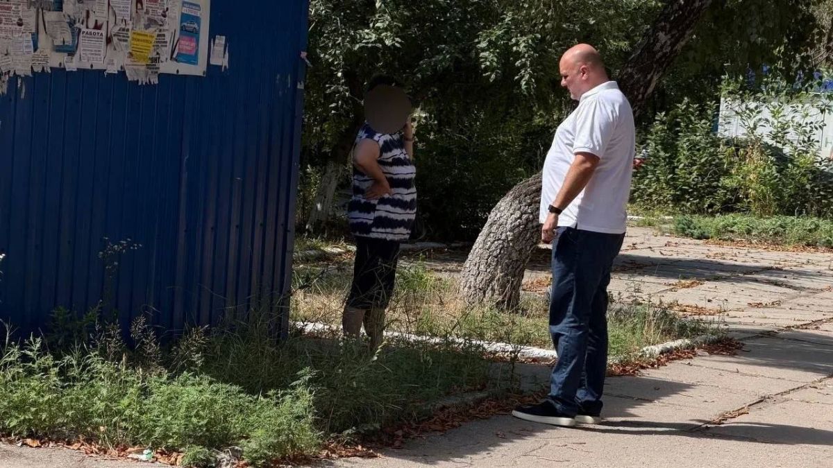 По поручению заместителя Председателя Народного Совета Андрея Крамара проведен выезд по обращениям граждан, поступившим в чат-бот Главы ДНР По поручению заместителя Председателя Народного Совета Андрея Крамара проведен выезд по обращениям граждан, поступившим в чат-бот Главы ДНР