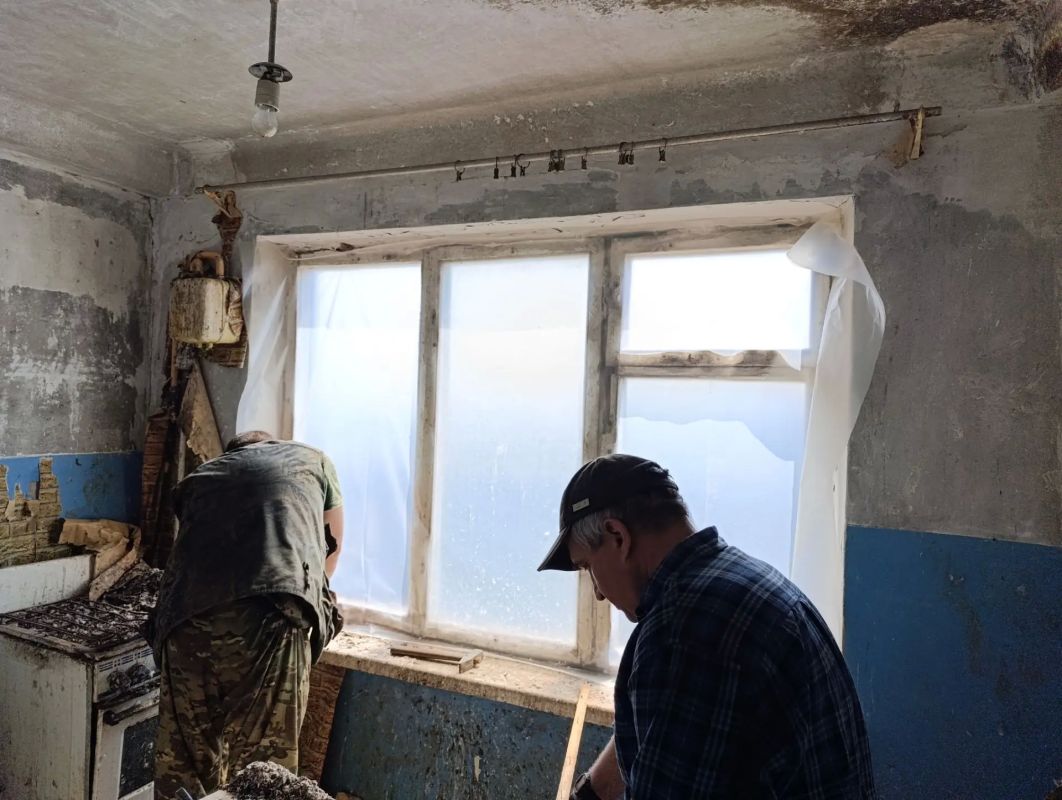 Представляем вам еженедельный отчет о деятельности аварийно- восстановительной бригады ООО "Ремстрой" (Чукотского автономного округа): итоги недели с 3 по 7 августа Представляем вам еженедельный отчет о деятельности аварийно- восстановительной бригады ООО "Ремстрой" (Чукотского автономного округа): итоги недели с 3 по 7 августа