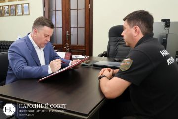 Константин Кузьмин: На недавней встрече с коллективом Управы Ленинского района мы остро обозначили одну из самых болезненных проблем — кадровый голод