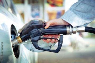 Правительство России продлило сниженный до 10% норматив продаж бензина на бирже до 31 декабря