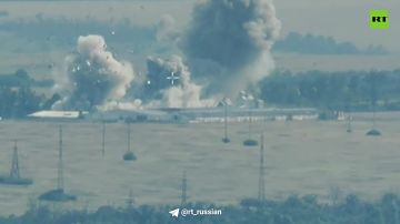 Уничтожение пунктов управления дронами ВСУ авиабомбами ФАБ-250 и управляемой ракетой ЛМУР