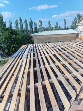 Владимирская область продолжает ремонт крыш в Кировском