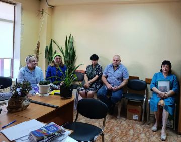 Сегодня, 11 августа, по инициативе Главы Республики Дениса Пушилина, депутат Макеевского городского совета Александр Морозов провел встречу с трудовым коллективом филиала № 4 «Макеевкокс» ООО «Южный горно-металлургический...