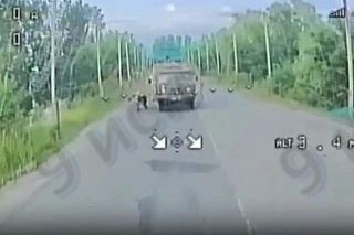 БПЛА ВС РФ уничтожили технику и живую силу ВСУ у Красного Лимана в ДНР