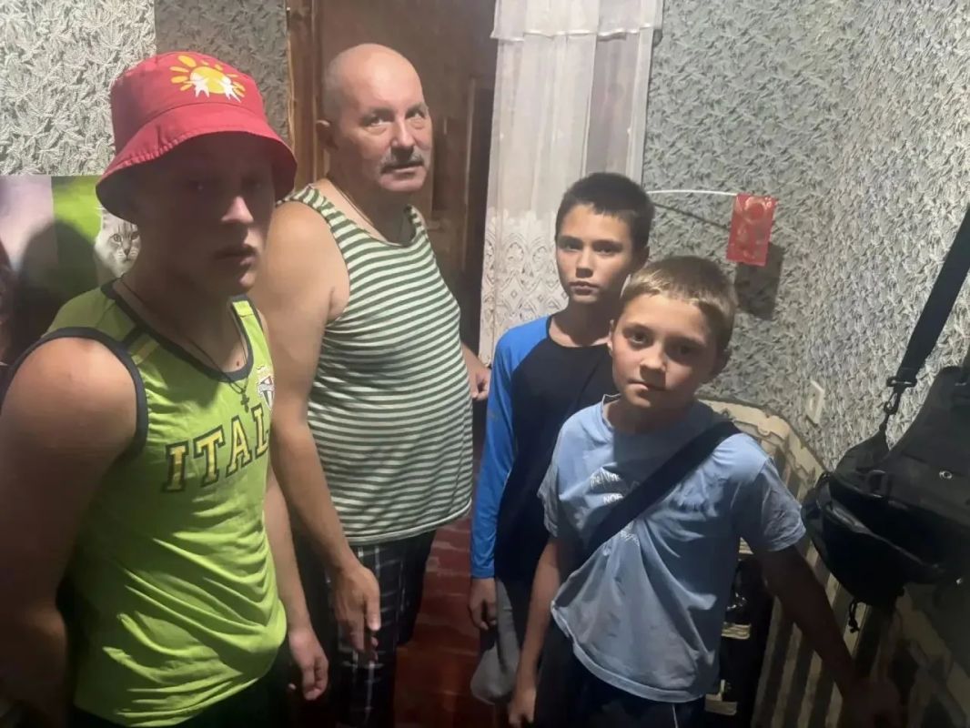 День добрых дел в Иловайске: Молодежь помогает нуждающимся День добрых дел в Иловайске: Молодежь помогает нуждающимся
