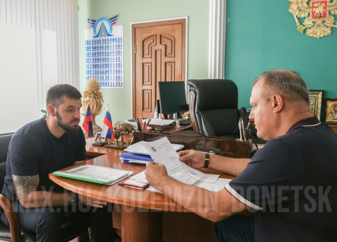 Алексей Кулемзин: Сегодня встретился с президентом Федерации автомобильного и мотоциклетного спорта ДНР Владимиром Бодачевским Алексей Кулемзин: Сегодня встретился с президентом Федерации автомобильного и мотоциклетного спорта ДНР Владимиром Бодачевским