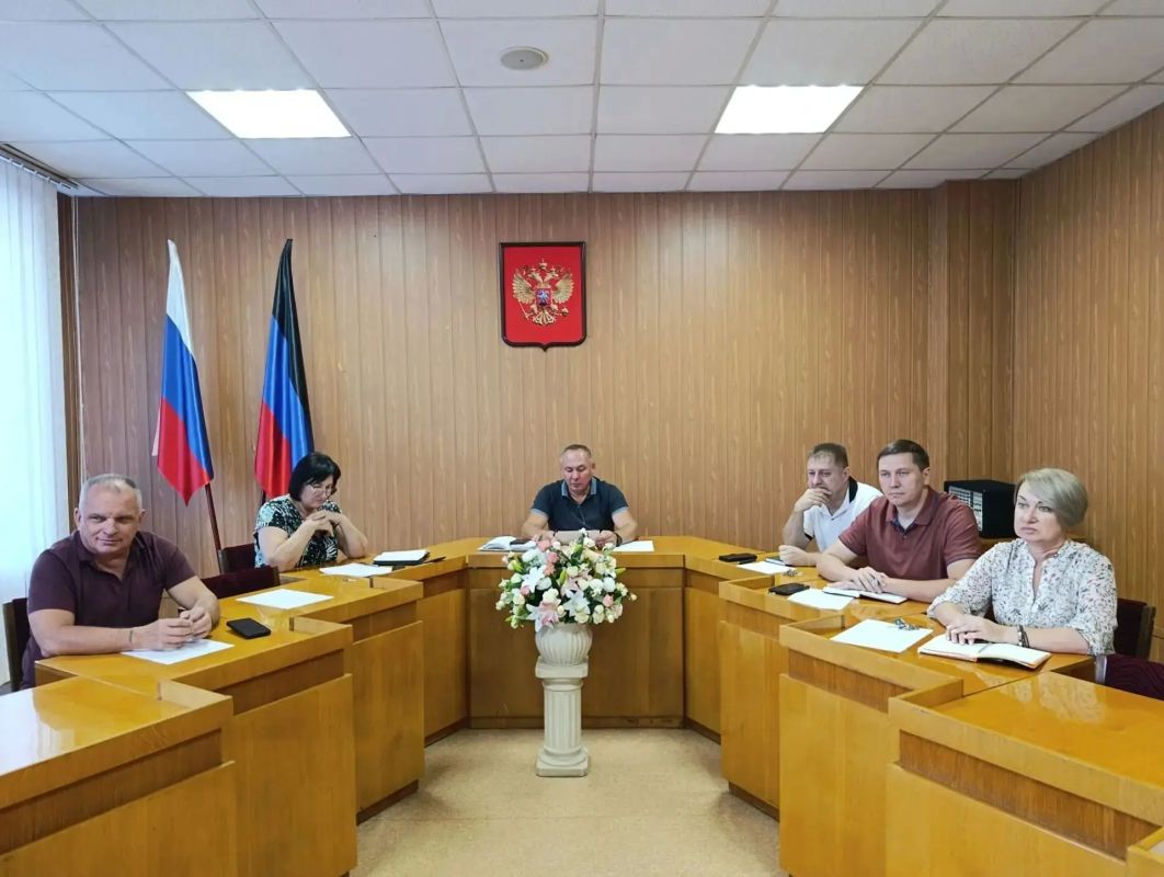 Женсовет Буденновского района Донецка отчитался о проделанной работе Женсовет Буденновского района Донецка отчитался о проделанной работе