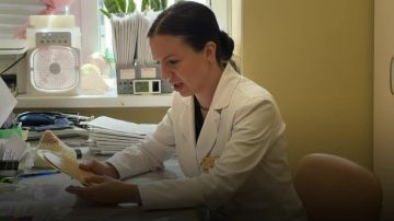Диспансеризация репродуктивного здоровья женщин — это комплекс обследований, который помогает вовремя выявить заболевания и факторы риска, способные повлиять на способность к зачатию, течение беременности и здоровье будущего...