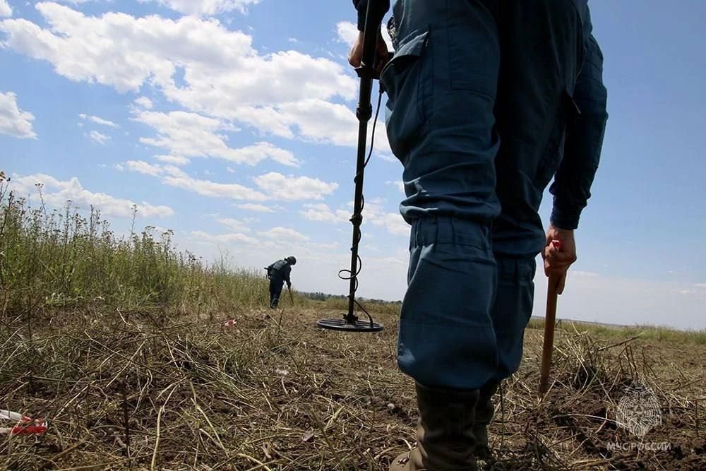 #МЧСДНР_СВОД за сутки. Ликвидировано 47 пожаров, из них 29 — ландшафтные