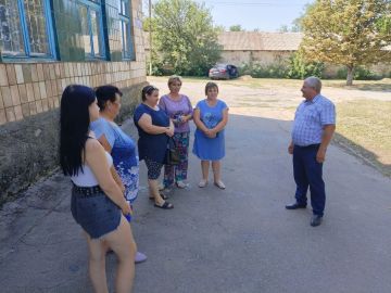 Начальник Михайловского территориального отдела провёл встречу с жителями села Кузнецово-Михайловка