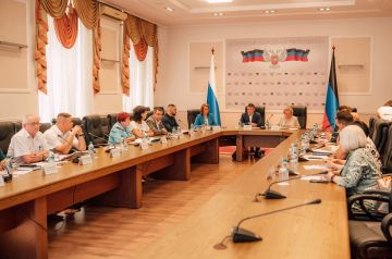 В ДНР обсудили итоги приемной кампании и задачи вузов на новый учебный год