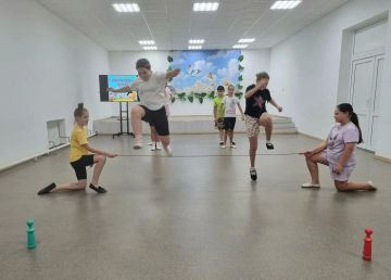 7 августа, во Дворце культуры им. М. И. Калинина состоялась игровая программа «Вместе весело играть!»